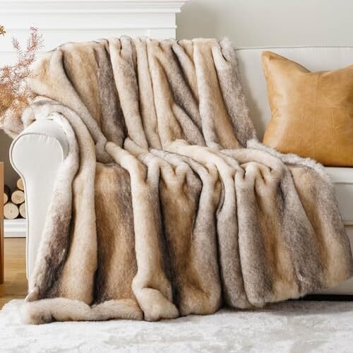Arctic Luxe Faux Fur Throw - Premium Comfort and Style