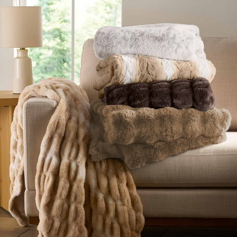Frye Fuzzy Blanket ultra soft throw