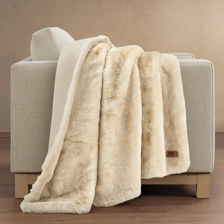 Frye Sherpa Blanket - Warm Sherpa Throw Blanket for Ultimate Comfort