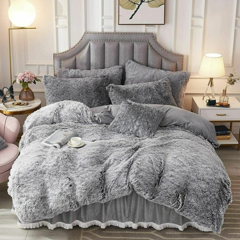 Luxe Faux Fur Comforter Set - Premium Ultra-Soft Bedding Collection