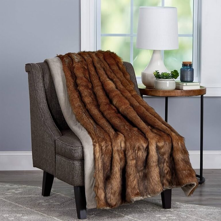 Premium Faux Fur Throw Blanket - Luxurious Comfort and Style